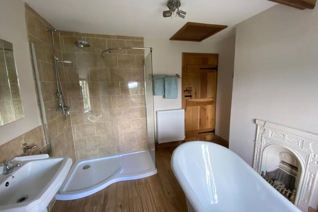 Spaniel Cottage With Views Of Ham Hill, Stoke Sub Hamdon Martock Екстер'єр фото