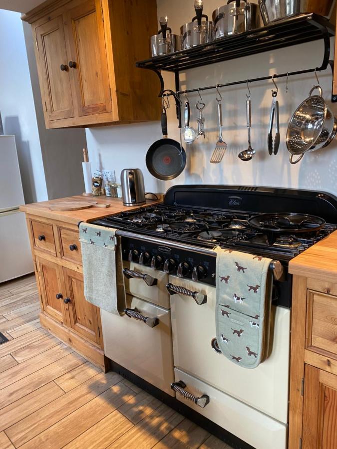 Spaniel Cottage With Views Of Ham Hill, Stoke Sub Hamdon Martock Екстер'єр фото